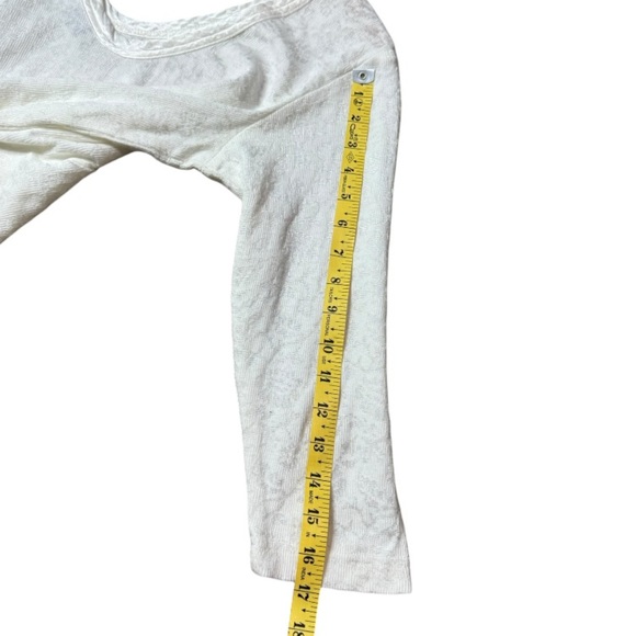 CP Shades Scoop Neck Floral 3/4 Sleeve Top size S - Picture 9 of 10